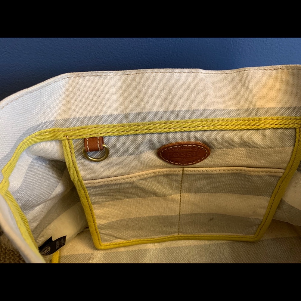 Shoulder Bag - Picture 9 of 10